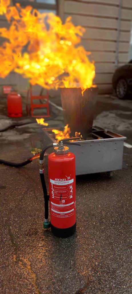 INHOUSE-Seminare
Brandschutz- und
Evakuierungshelfer